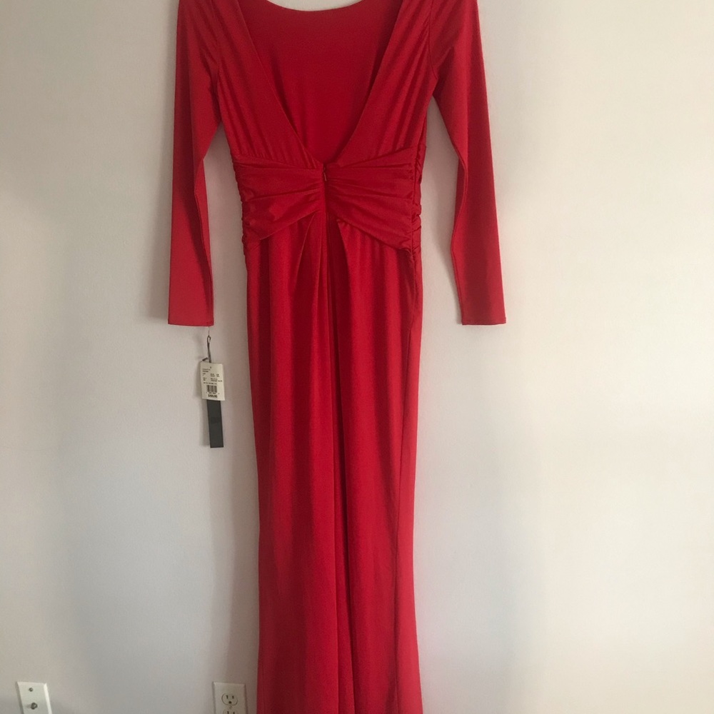Gown - Picture 2 of 3